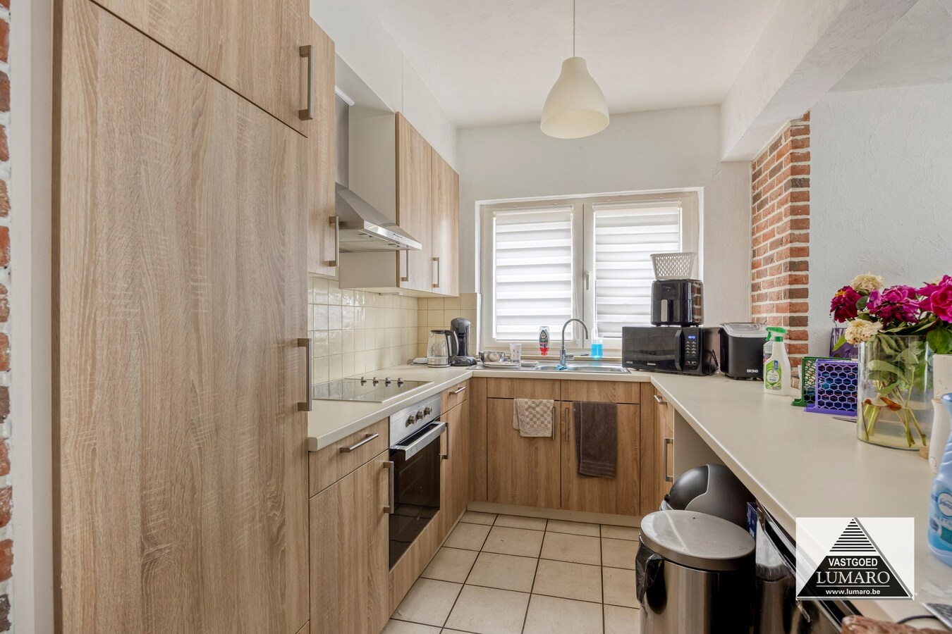 GELIJKVLOERS appartement met 1 slaapkamer,  ruim terras 