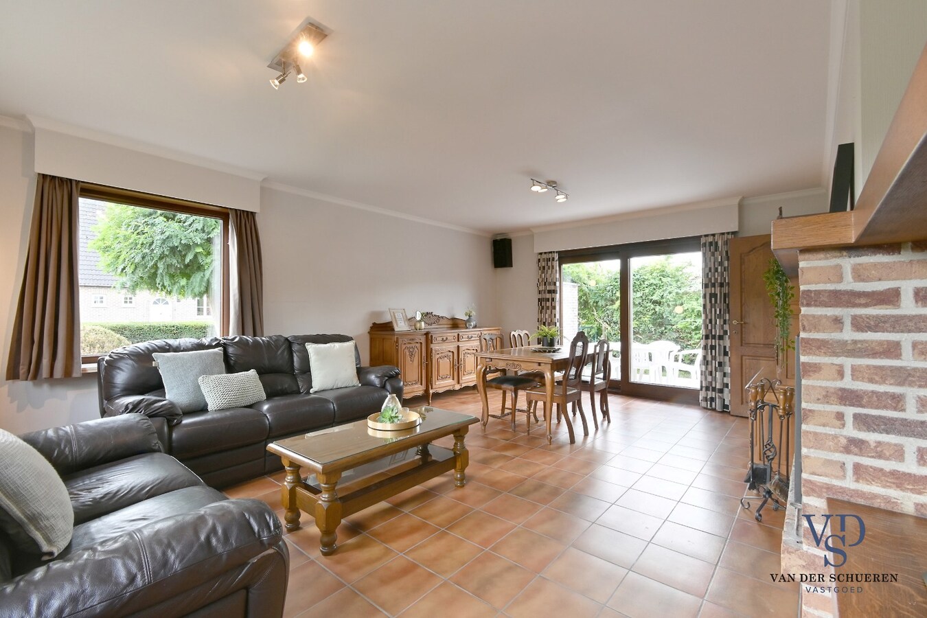 Tijdloze bungalow in een residentiële verkaveling 