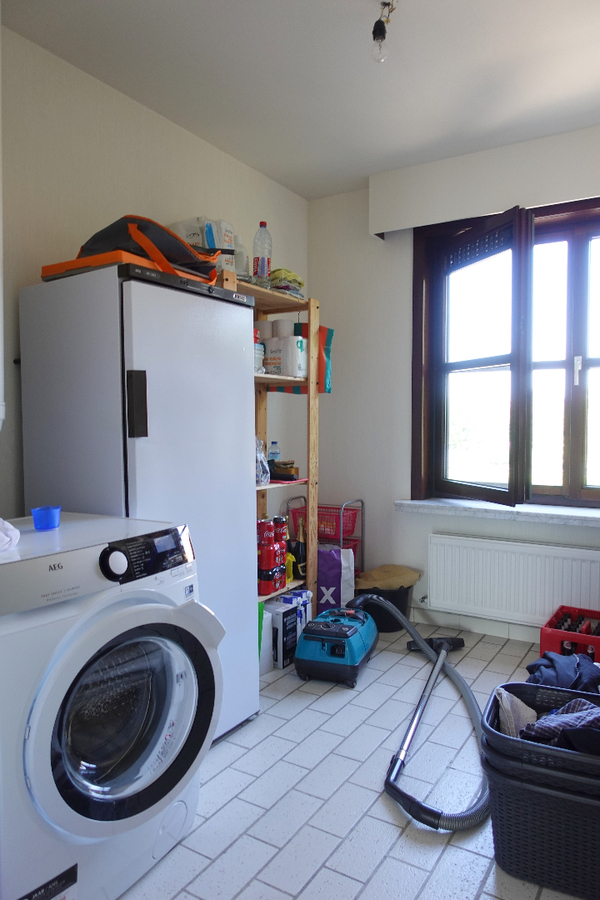 Ruim appartement op uitstekende locatie met garage 
