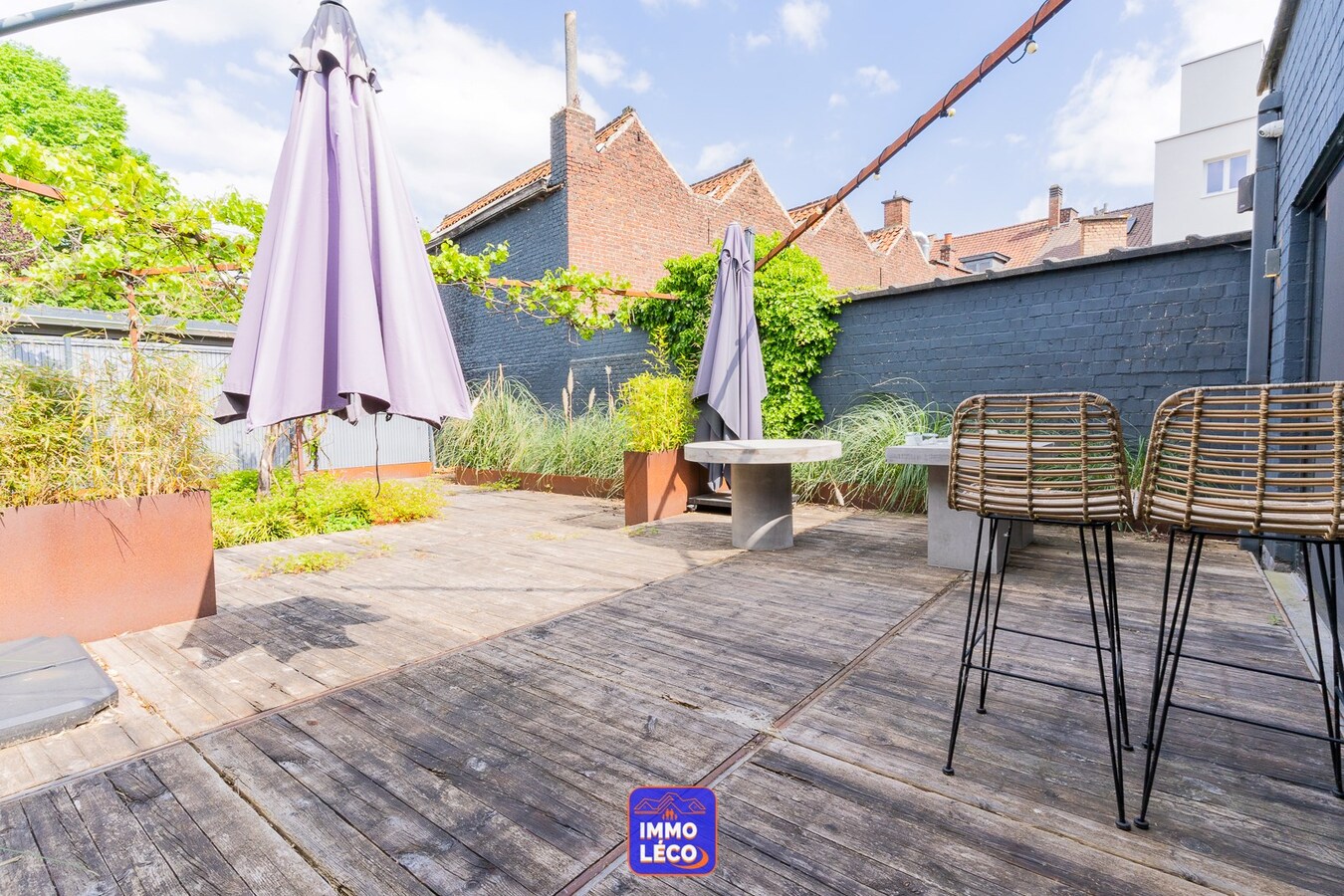 Surface commerciale en plein centre-ville avec terrasse ! 