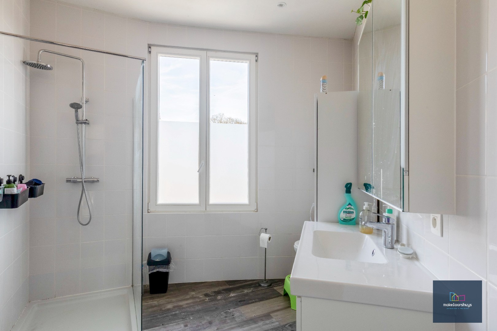 Opbrengsteigendom met 9 kamers - "COHOUSING" 