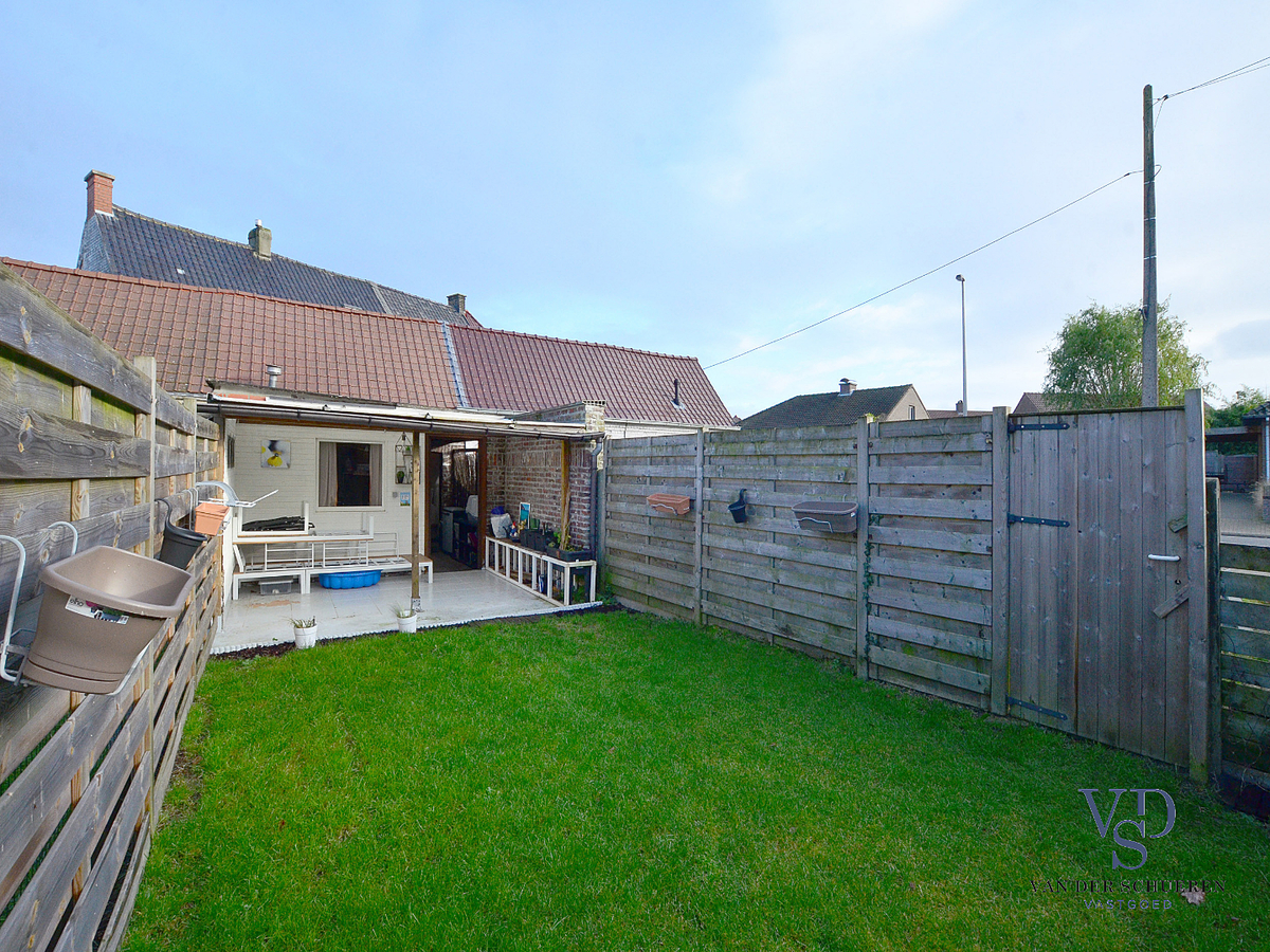 Instapklare woning in hartje Gavere. 