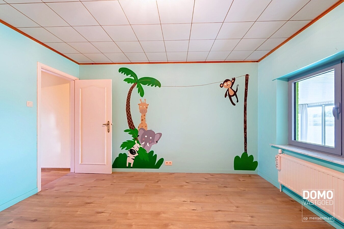 Ruime woning met weiland te koop te Alken 