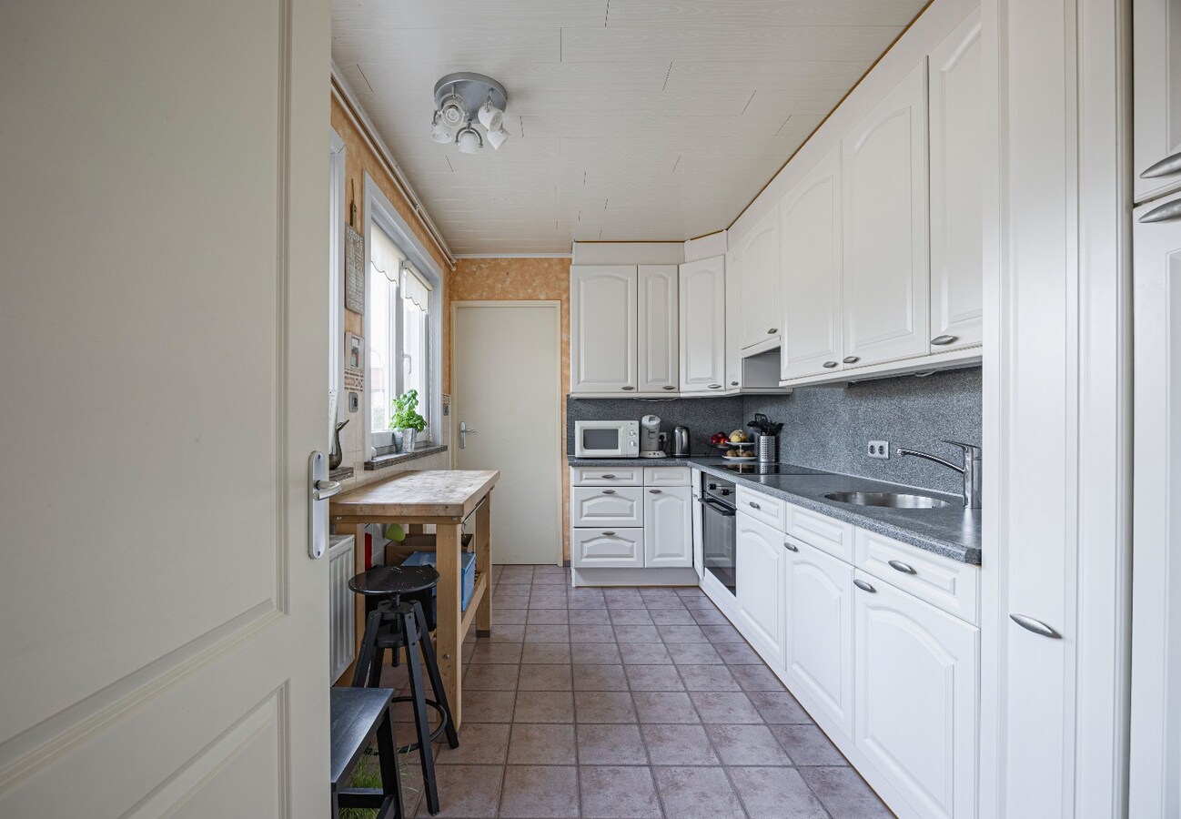 Gezellige rijwoning met garage in het charmante Sluis, op slechts 5 km van Knokke-Heist. 