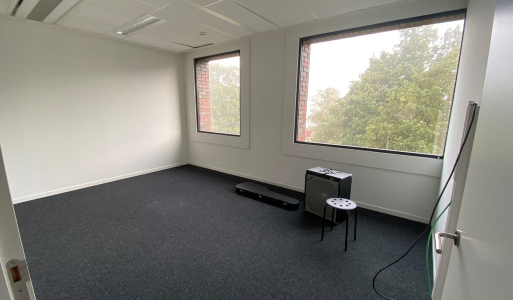 Instapklare kantoren te huur langs E313 in Herentals