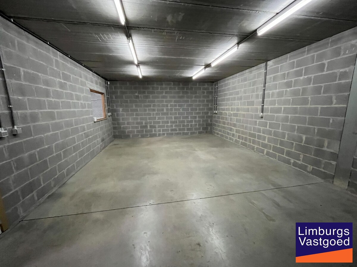 Magazijn, 450m², op industrieterrein Stadsheide, nabij Corda Campus 