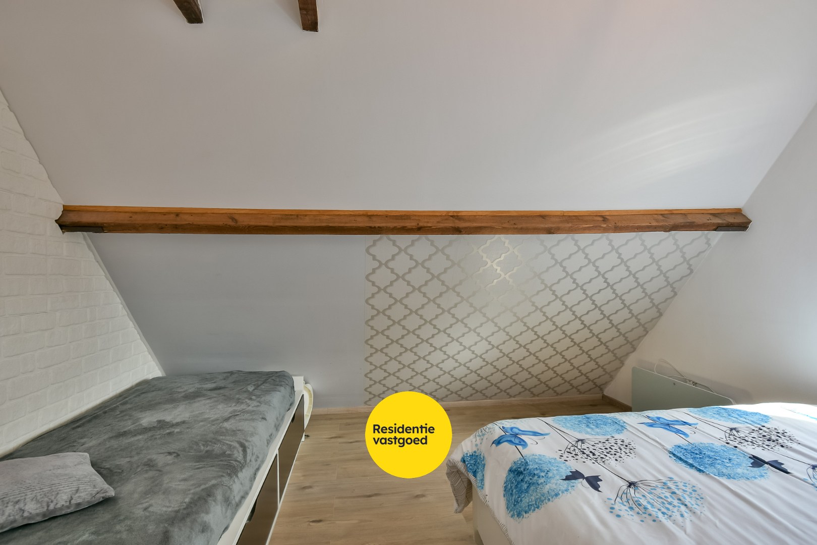 Halfopen woning met verhuurde buitenunit – extra inkomsten vanaf dag één! 