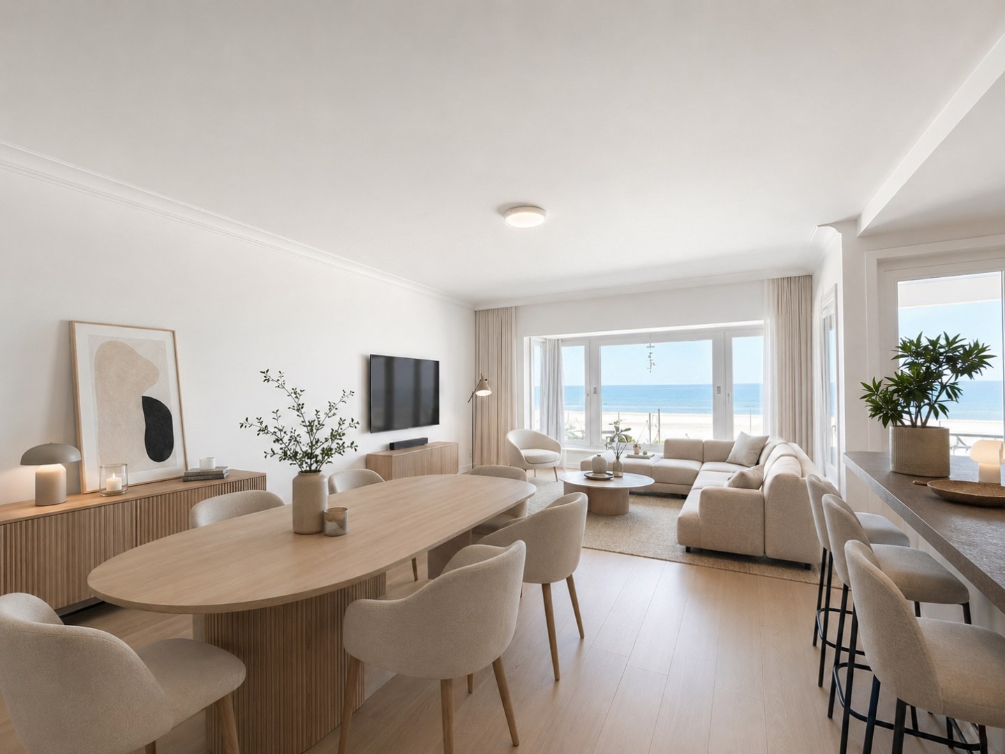 Magnifique appartement de 2 chambres avec vue sur la mer et terrasse. 