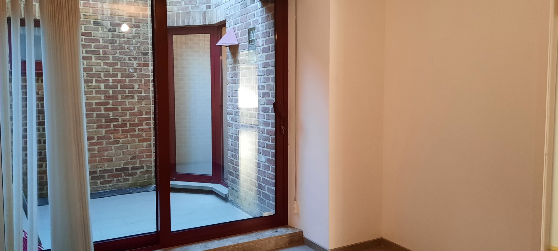 comfortabel appartement op de gelijkvloerse verdieping met 2 slaapkamers. 