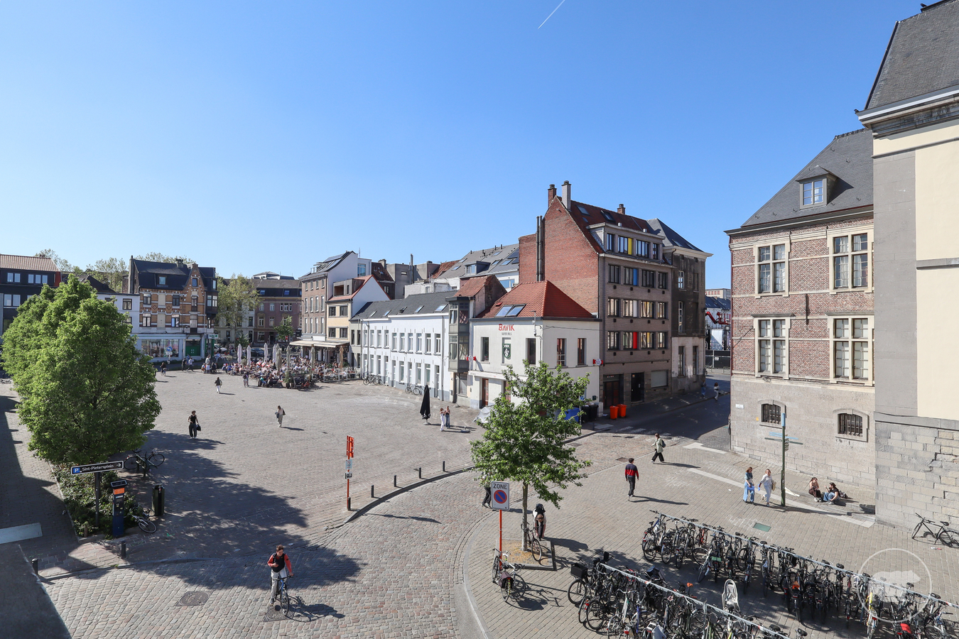 Studentenappartement aan het Kramersplein te Gent 