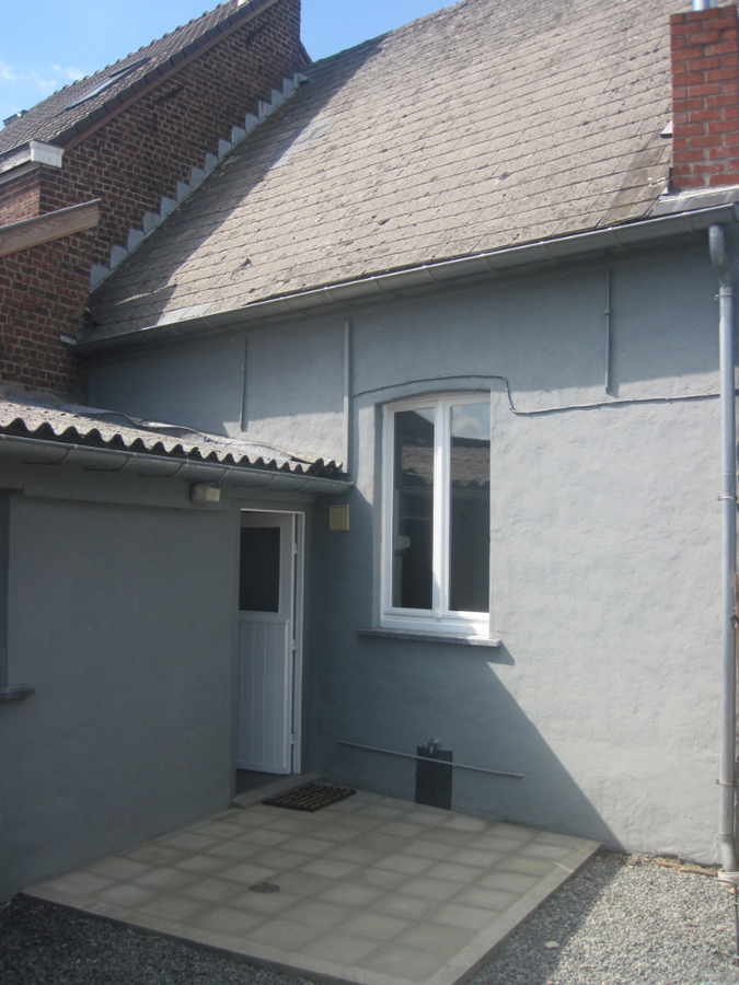 Praktische, goed onderhouden woning met tuin. 