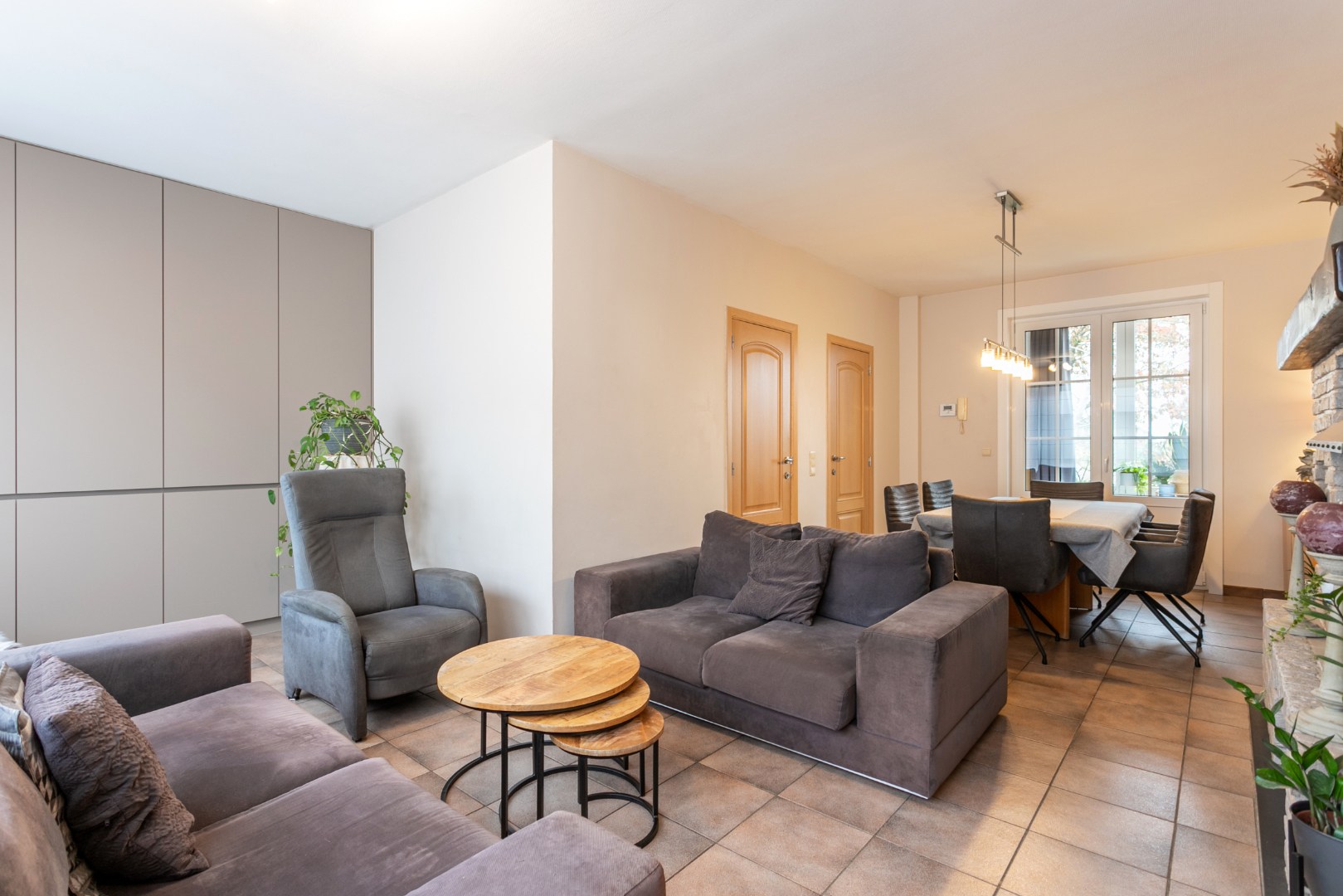 Maison économe en énérgie avec 3 chambres et garage à Halle 