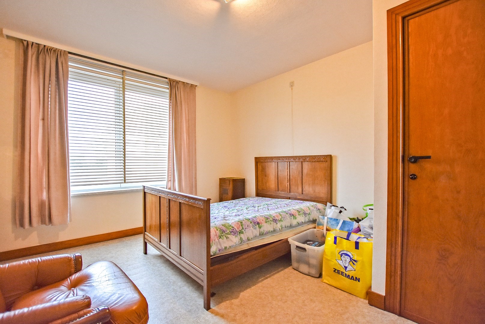 Ruime gezinswoning met zuidgerichte tuin op 477m². 