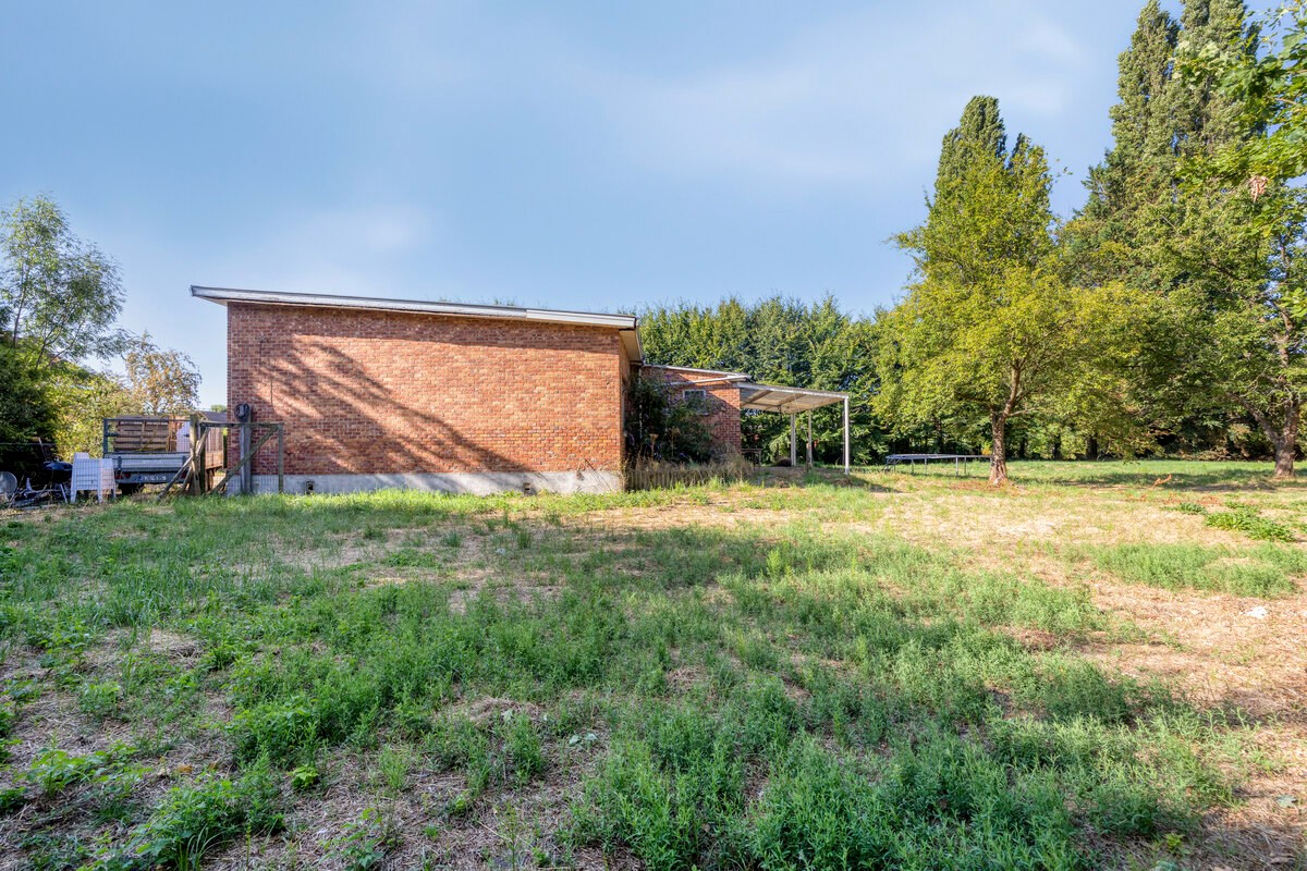 Uniek gelegen woning met 3 slaapkamers prachtige tuin, terras en garage op een perceel van 32are 20ca in Wilsele! - EPC 751 kWh/m² - bewoonbare opp.149 m² 