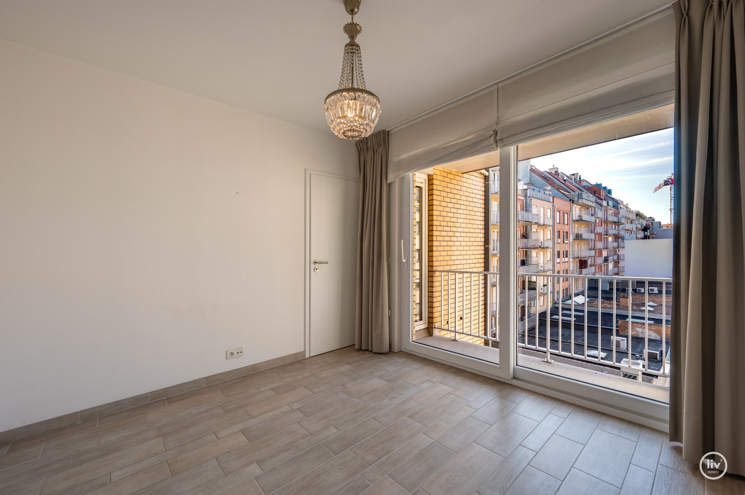 Instapklaar  2-slaapkamerappartement op een centrale ligging te Bayauxlaan in Knokke. 
