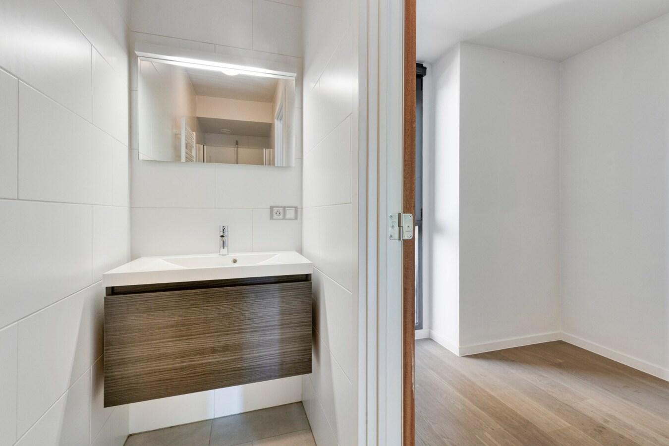 Res. Leiemeersen: instapklaar recent 3-slpks appartement nabij de Watersportbaan 
