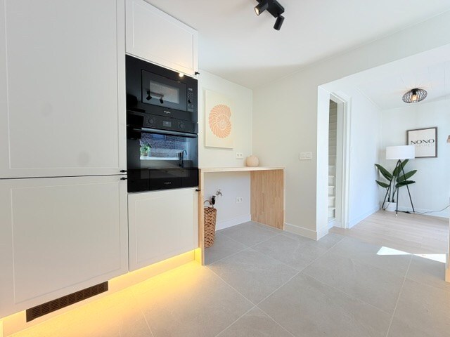 Trendy halfopen bebouwing met tuin en uitweg te Wevelgem ! *** NONO INSPIRED*** 