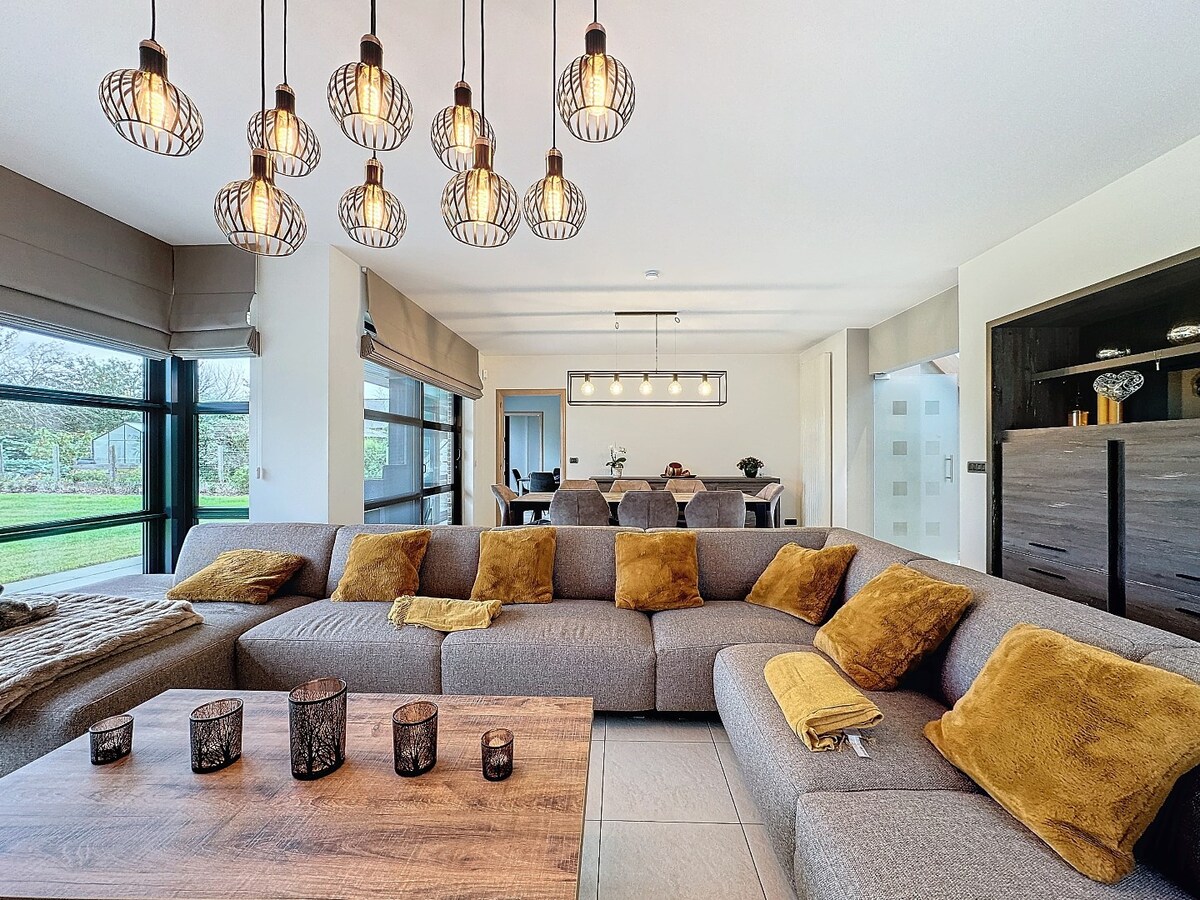 Luxueuze open bebouwing op 14 are te Velzeke 