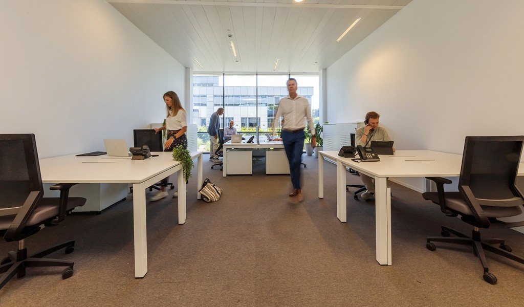 Full service kantoren in SkylinE40 business center in Aalst