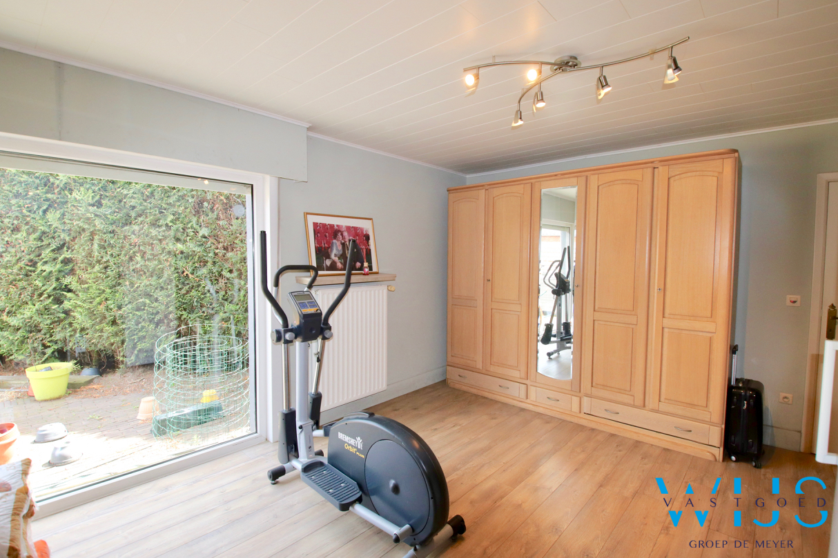 Uitzonderlijk ruim woonhuis te Kluizen/ Evergem! 