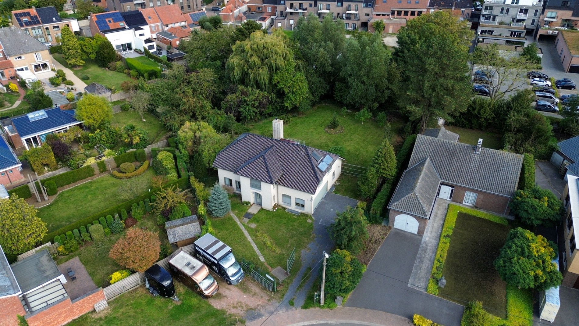 Villa hartje Torhout, topligging op een perceel van 2052 m²! 