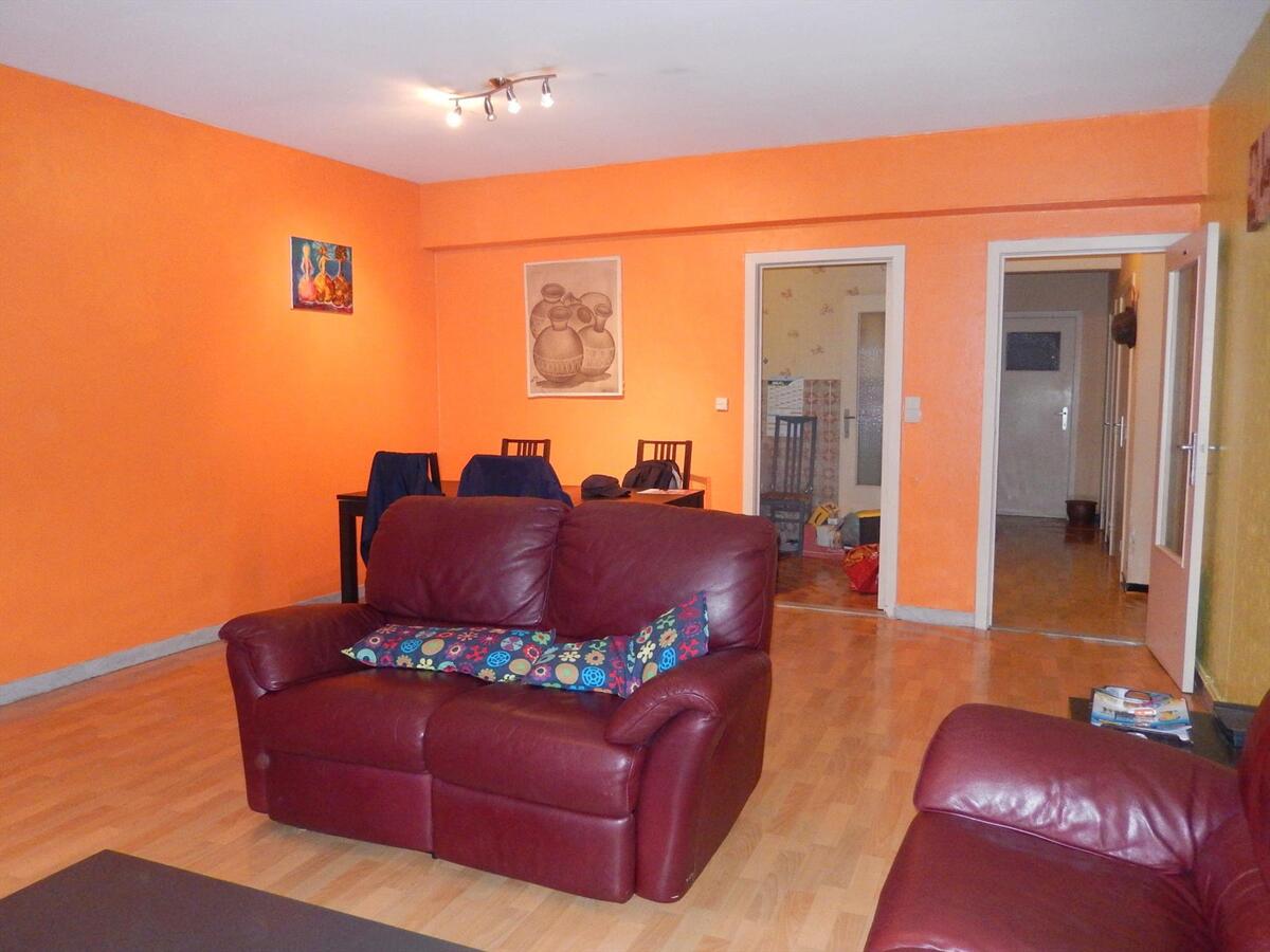 Ruim gelijkvloersappartement 2 slpk 