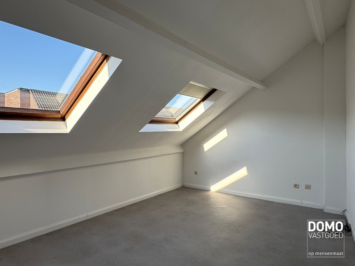 Woning met tuin, garage en 2 slaapkamers op wandelafstand van het centrum van Hasselt 