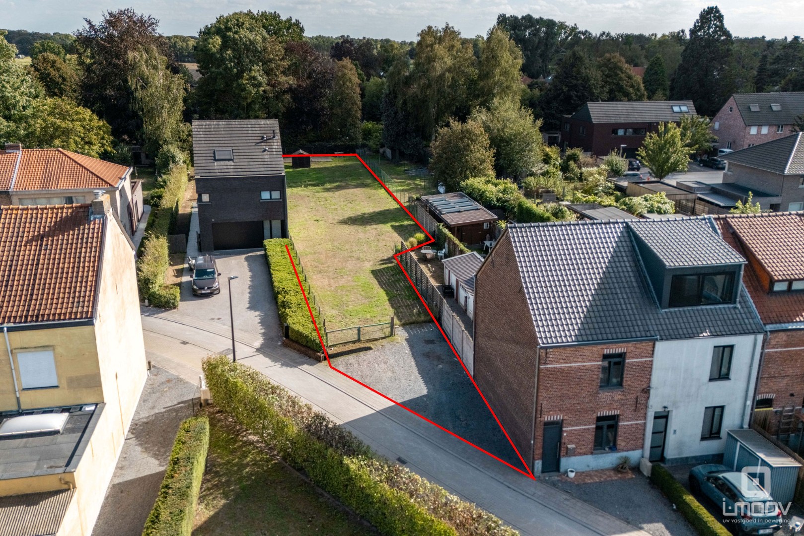 Bouwgrond (957 m²) voor halfopenbebouwing 