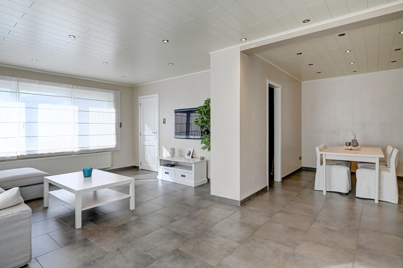 Instapklare woning met drie slaapkamers 