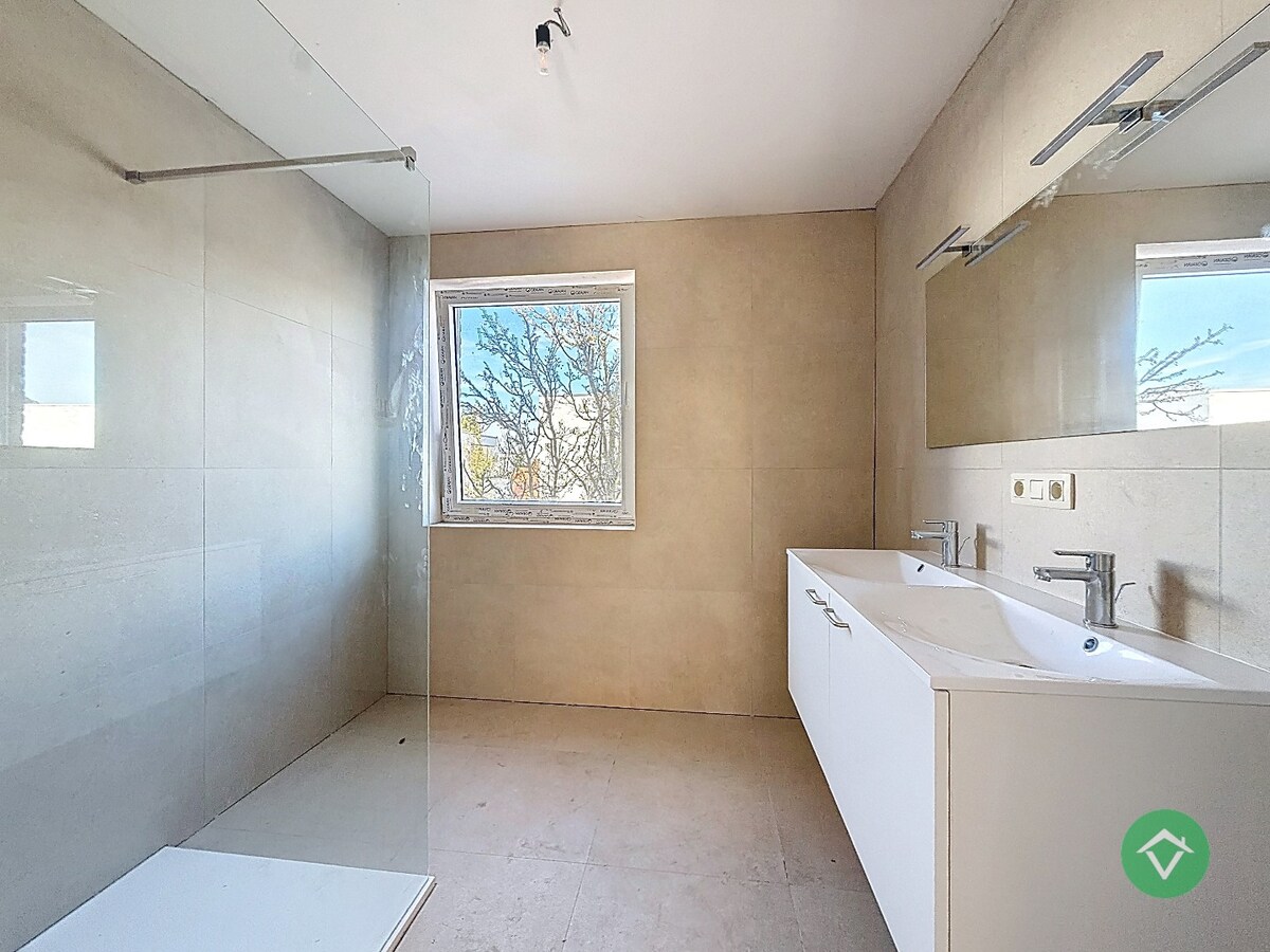 Nieuwbouwwoning met 3 slaapkamers en garage te Ichtegem 