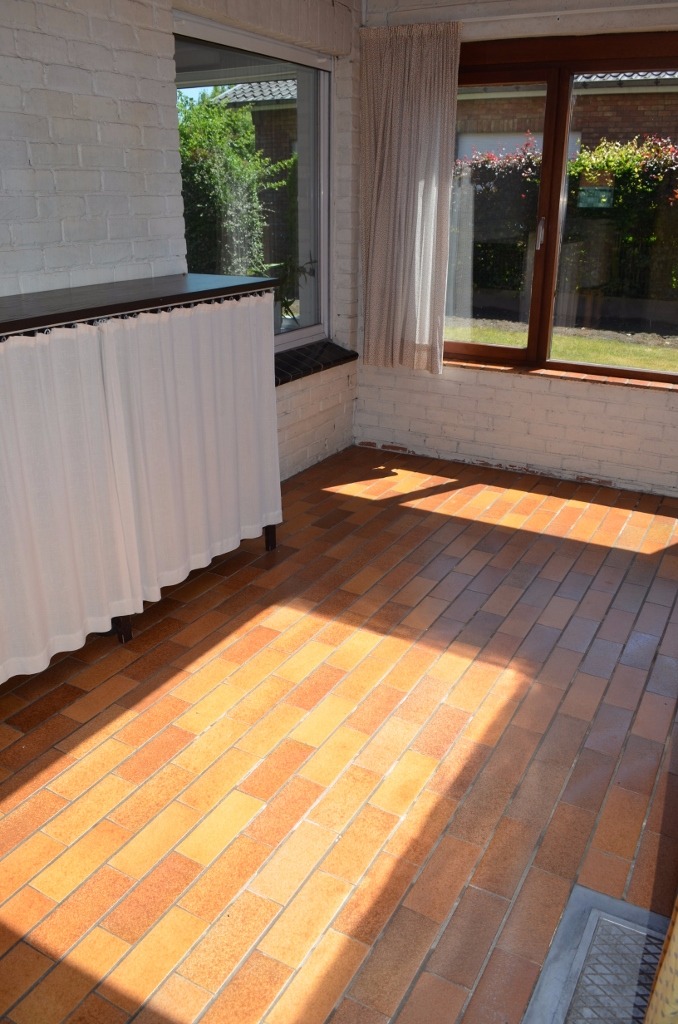 Te renoveren villa op mooi perceel goed gelegen nabij centrum Maldegem 