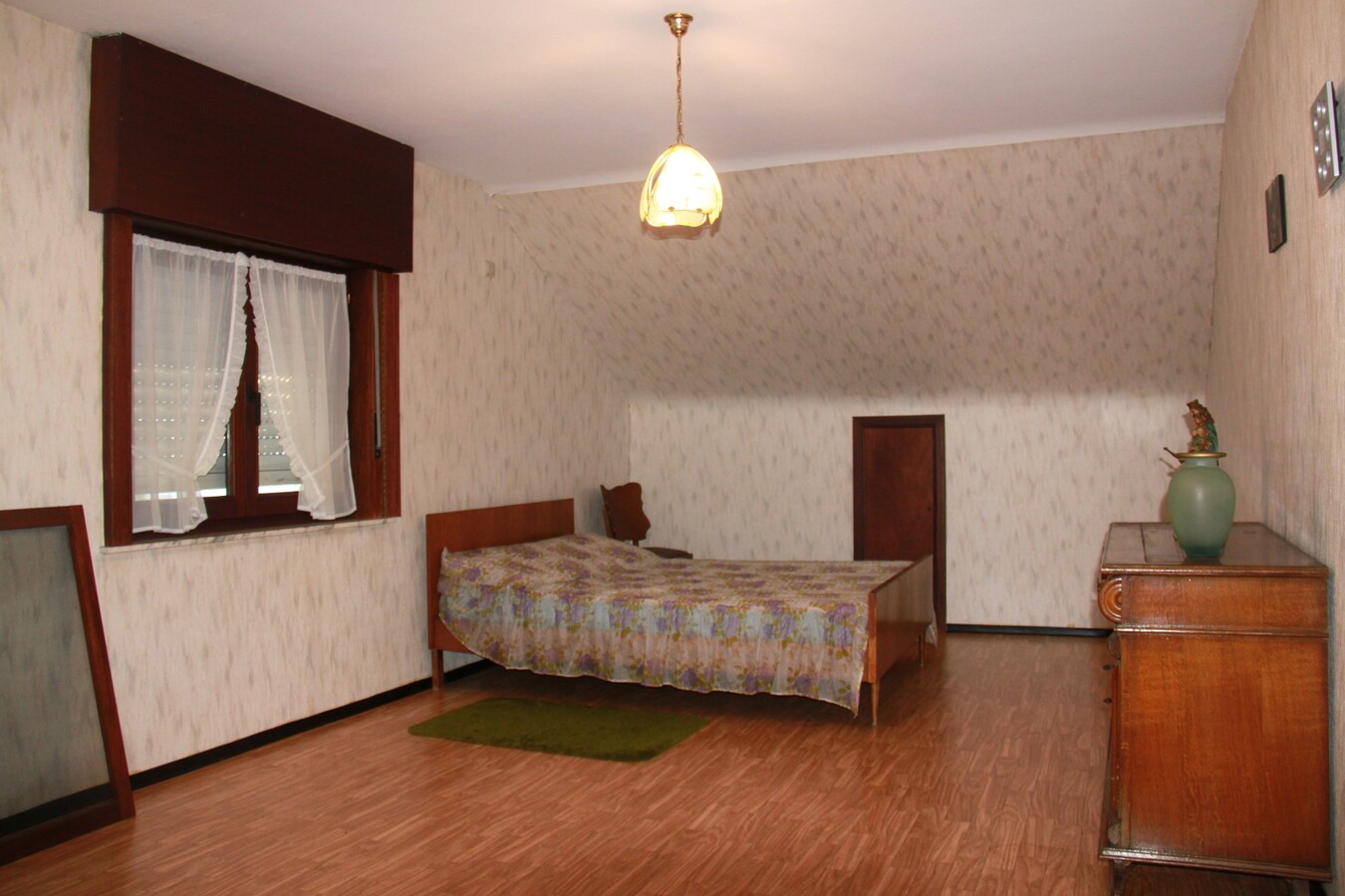 Alleenstaande woning met open zicht achteraan 