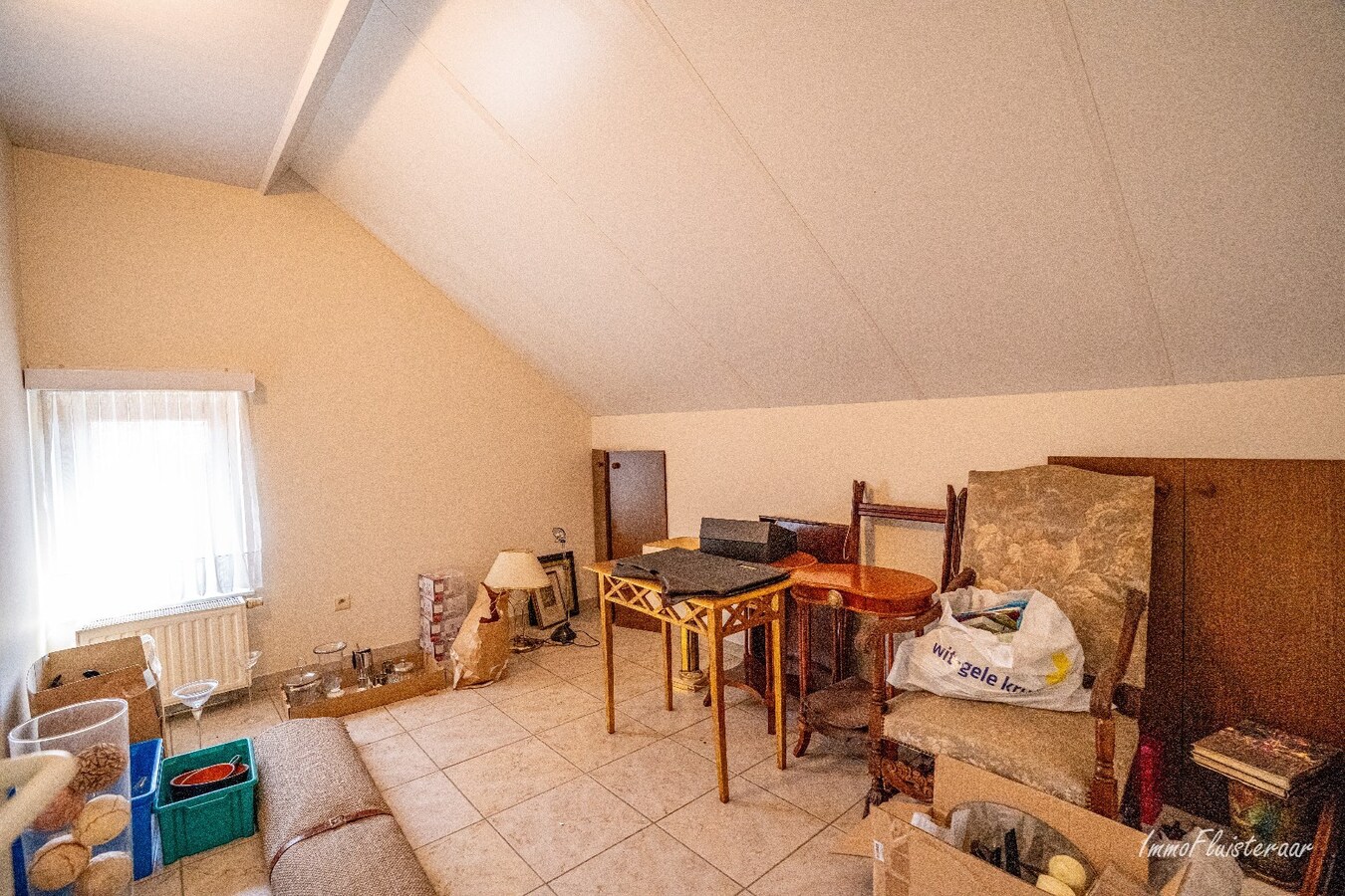 Uniek gelegen karaktervolle hoeve met twee stalgebouwen op ca. 2,4ha in Alken 