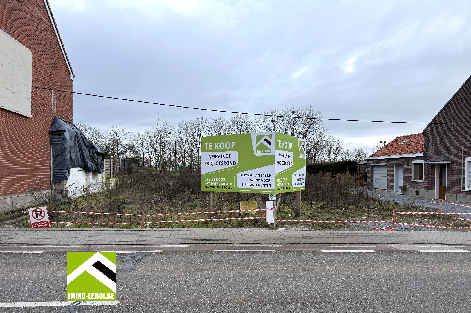 Projectgrond met vergunning voor 5 appartementen 