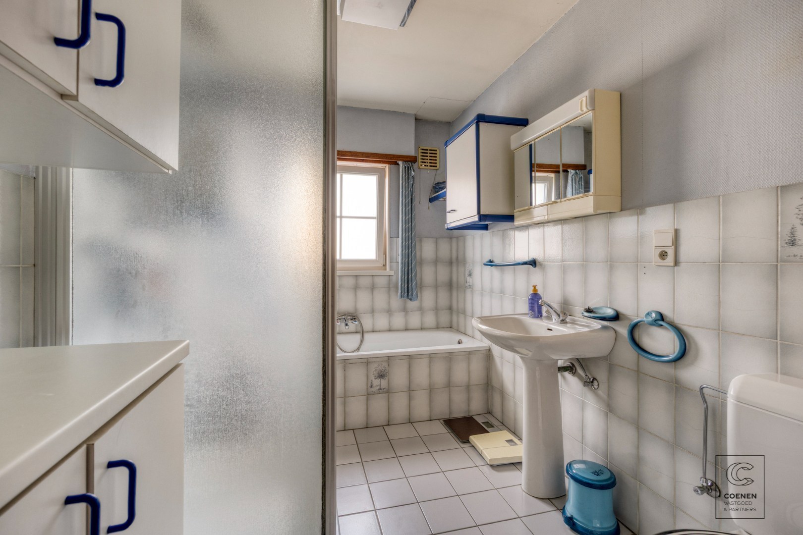 Ruime woning met 4 slaapkamers op een rustige ligging te Hoogstraten! 