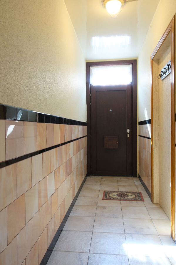 Toffe, op te knappen woning met grote tuin 