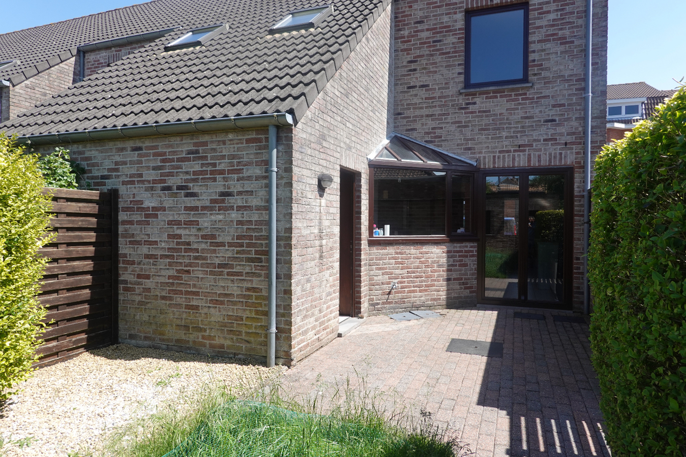 Instapklare woning met dubbele garage 