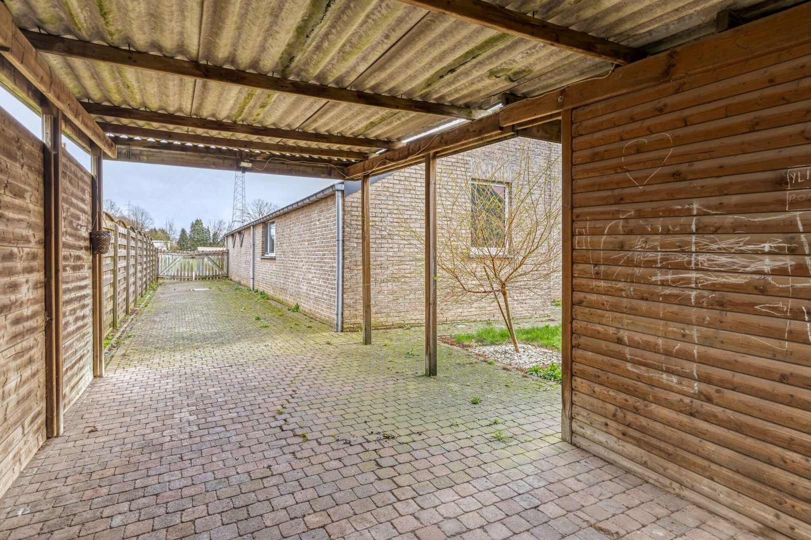 Uitzonderlijke villa met 4 slpk. nabij Geel-Centrum 