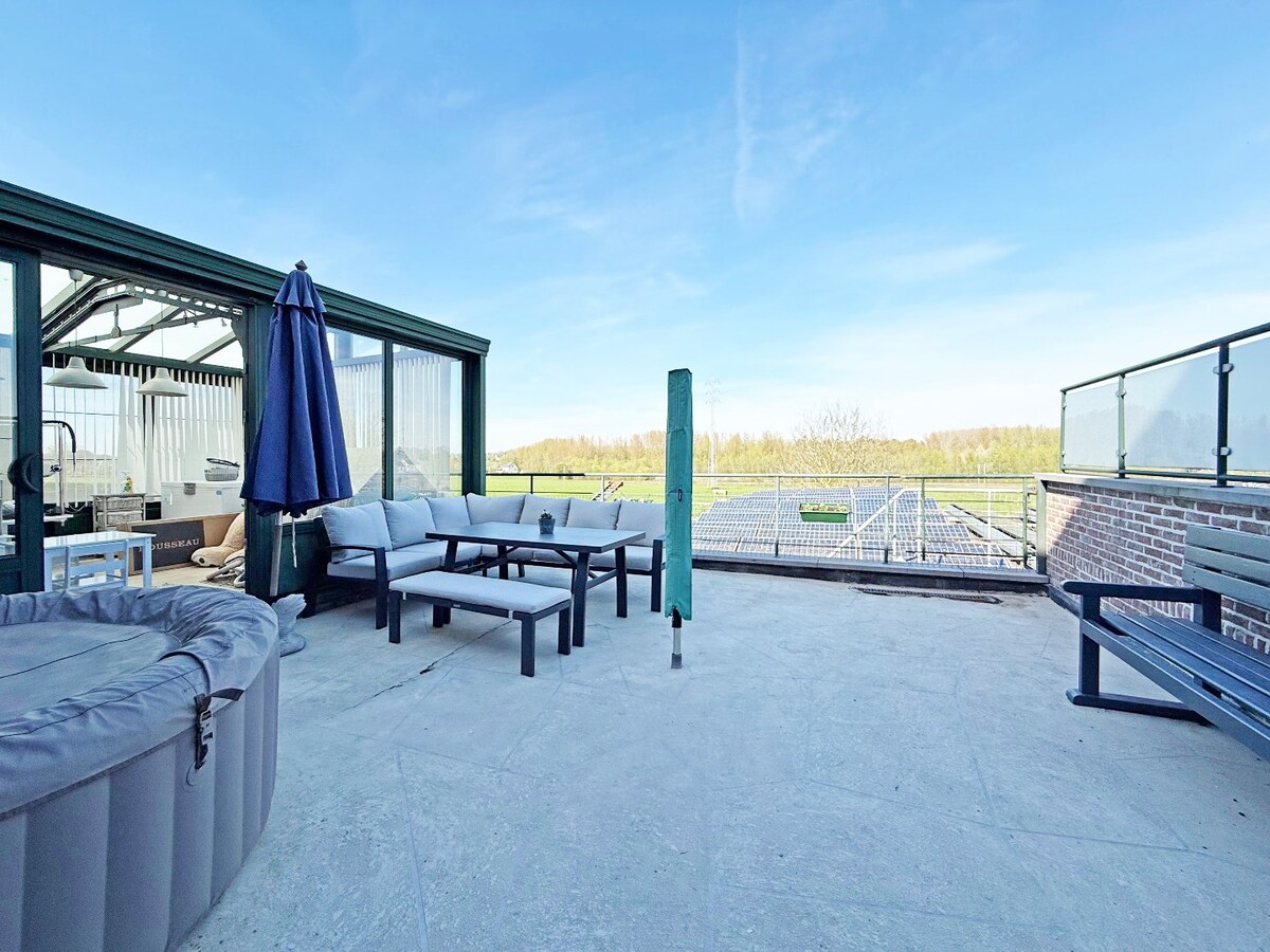 Ruime HOB met veel opslagruimte/garage te Zwalm 