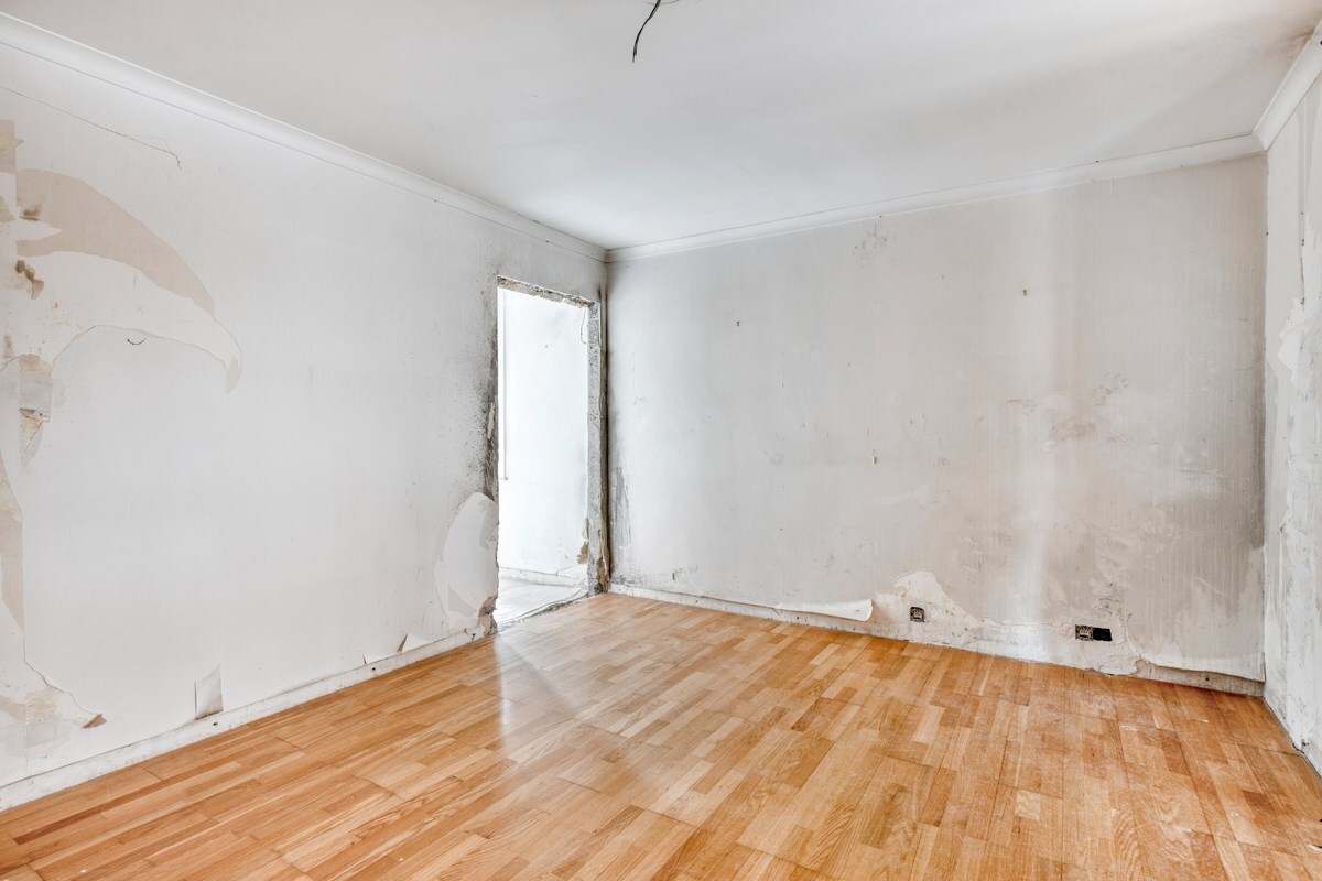 VILLA  met tuin, terras en garage in Zoutleeuw 