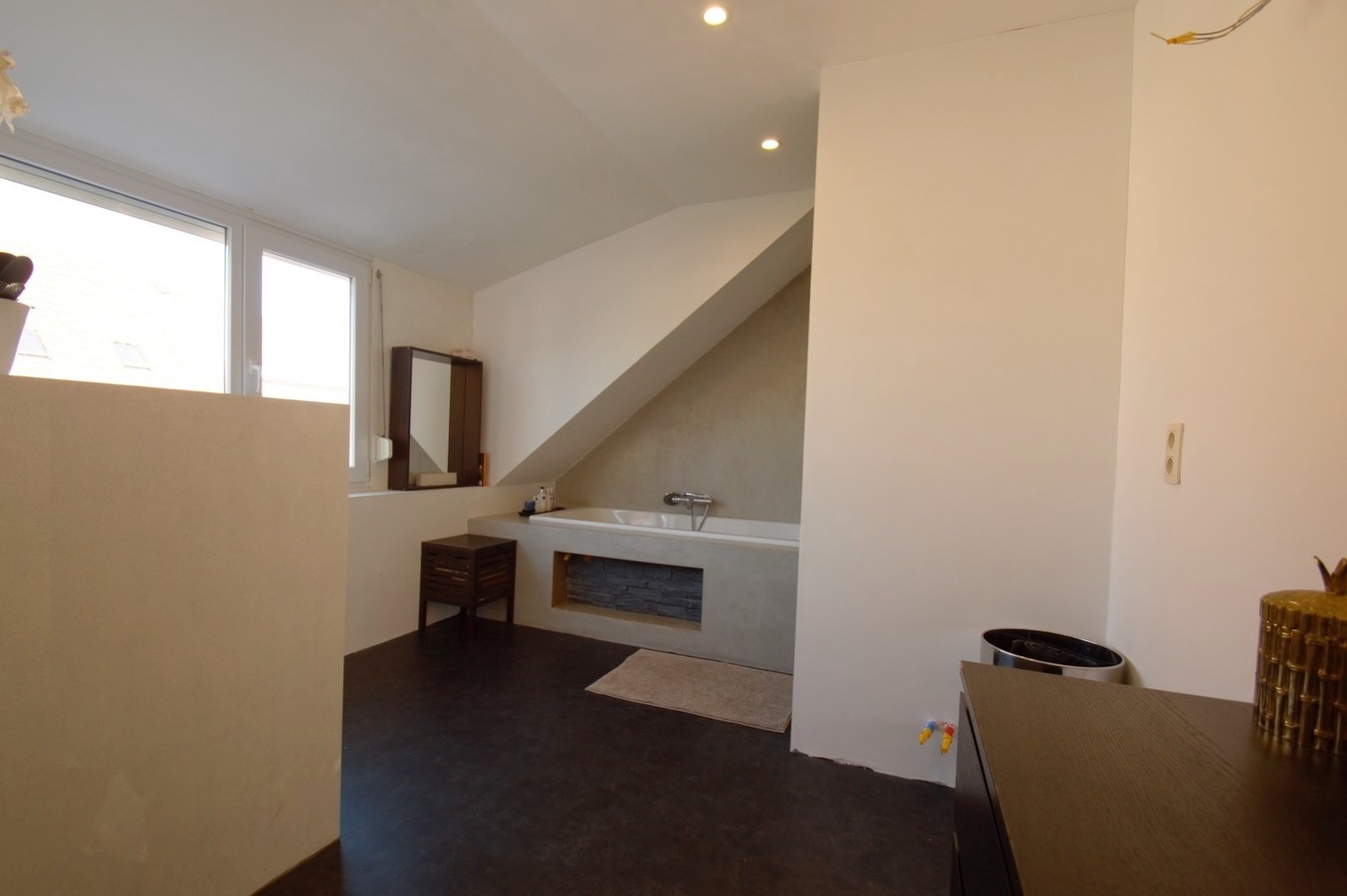 Gezellige woning op groot perceel (668m²) - Moerkerke 