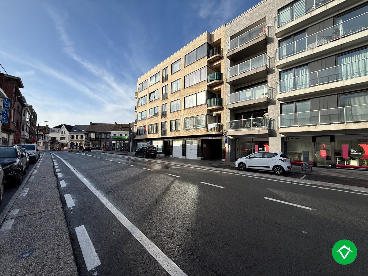 Appartement met 2 slaapkamers te Roeselare 