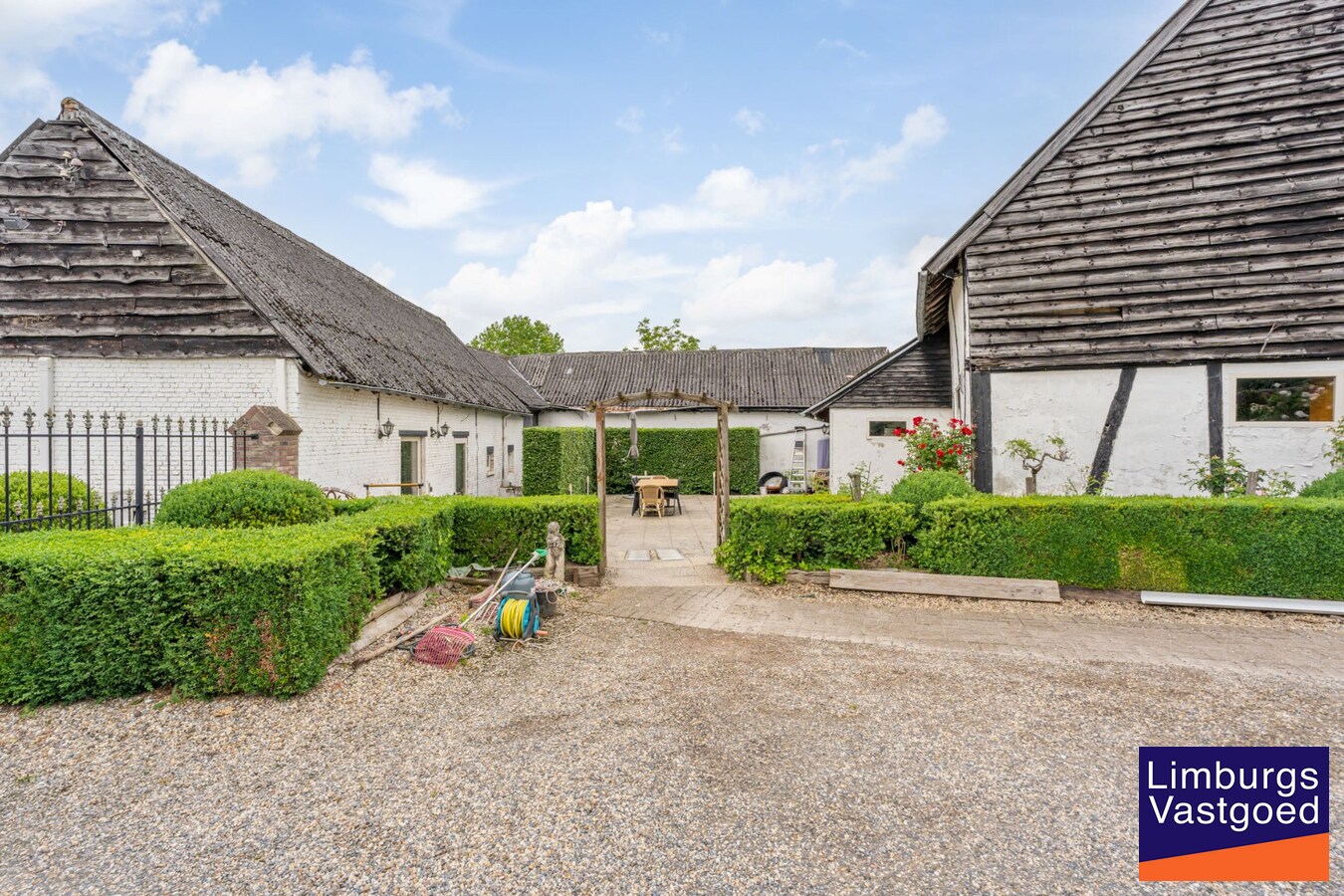 Authentieke hoeve op een perceel van ong. 47a te Sint-Lambrechts-Herk 