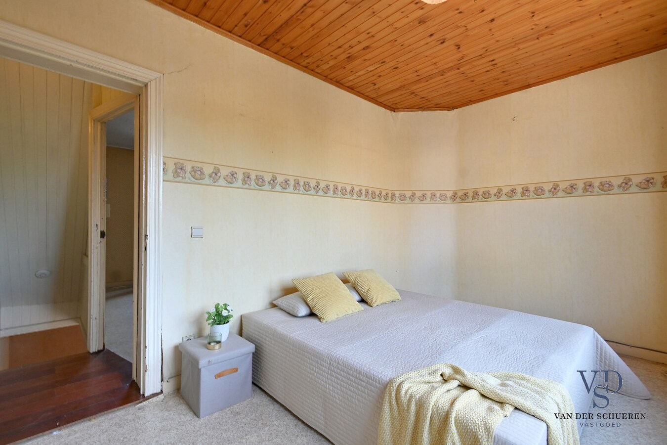 Knusse starterswoning met koertje 