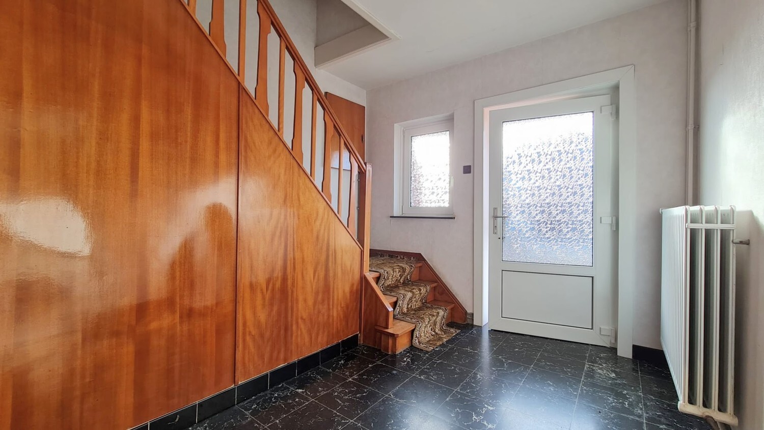 Betaalbare woning op riant perceel van 2330m² 