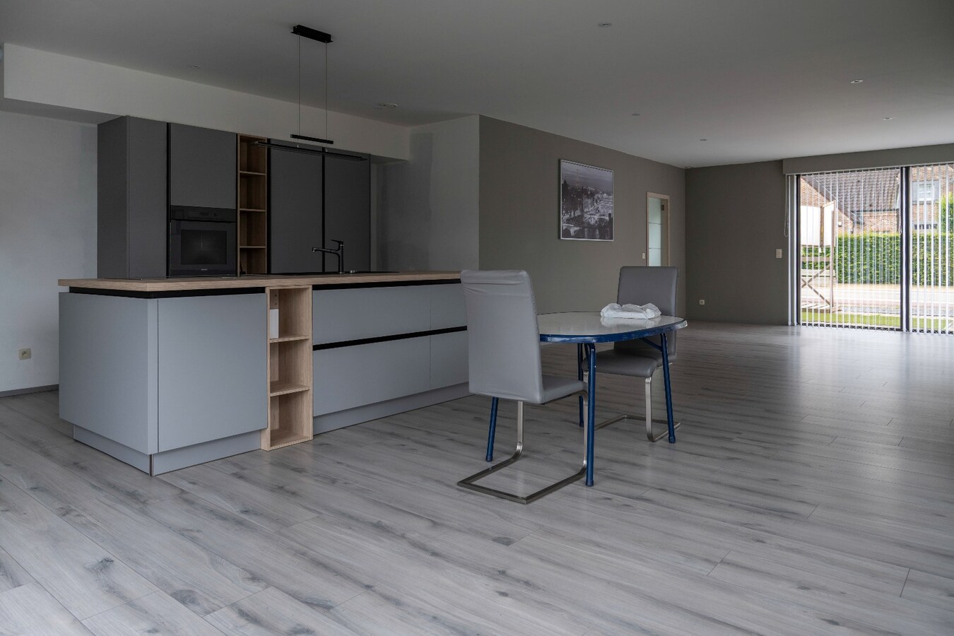 Instapklaar gelijkvloers huis met 2 slaapkamers 
