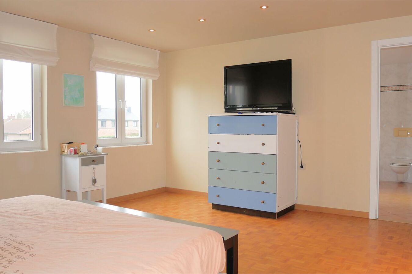 Tijdloze woning op 1254 m² in residentiële wijk 