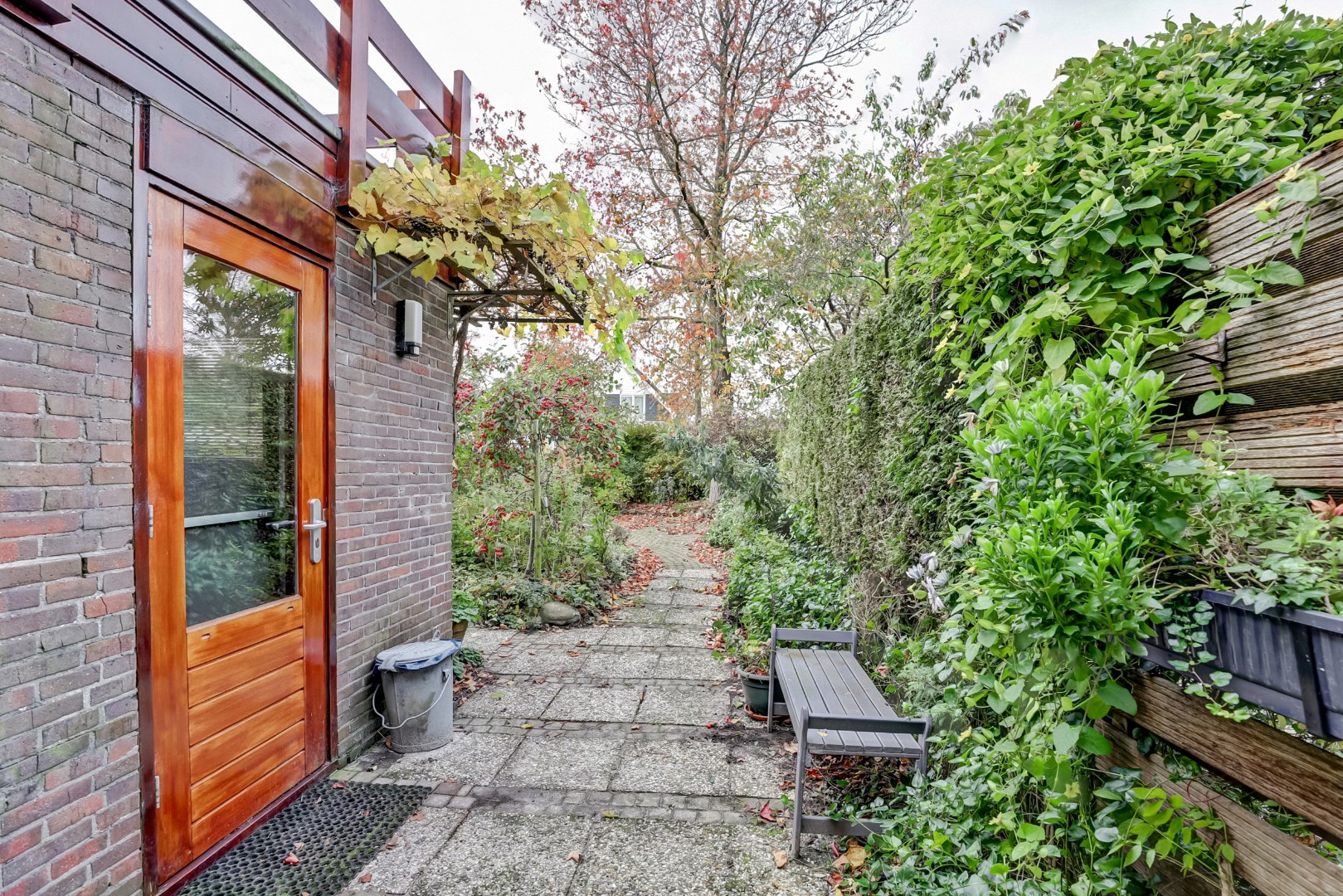 Een ruime woning op een rustige plek, met verrassend veel mogelijkheden 