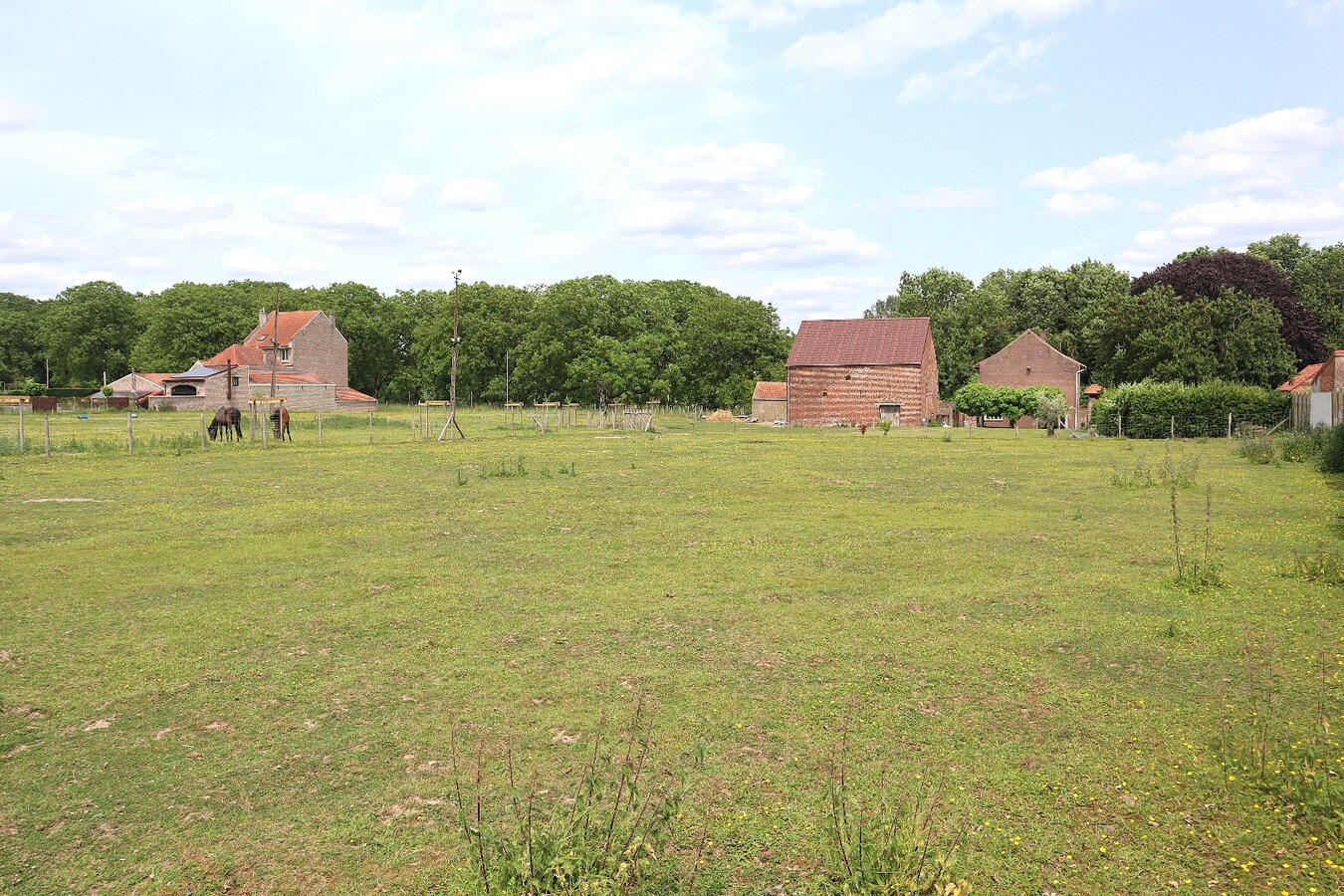 Prachtig perceel voor OPEN BEBOUWING te Kumtich 