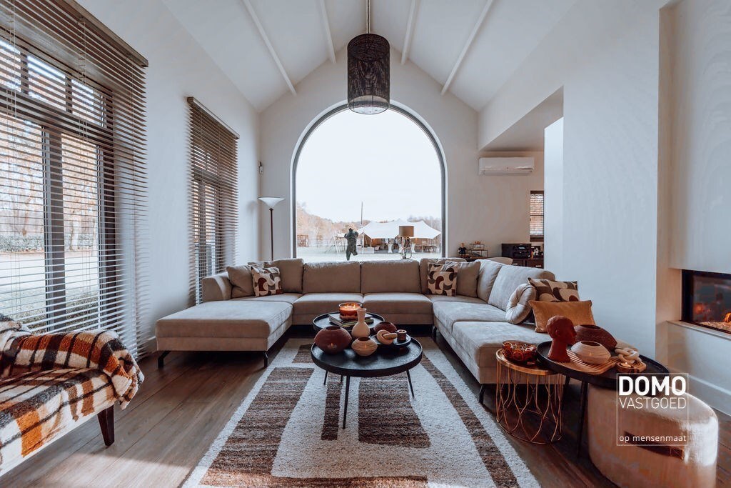 Exclusieve villa, zeer rustig gelegen, aan de groene bossen van Bolderberg. 